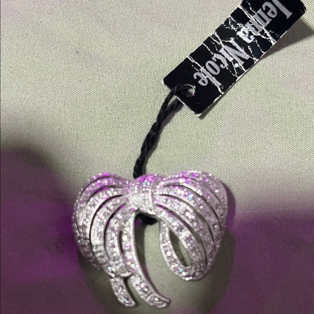 Jenna Nicole Silver Bow Brooch